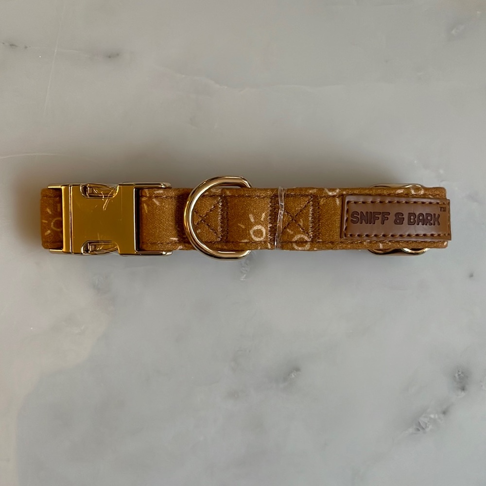 Sniff & Bark dog collar | SMALL | yellow ochre sun print